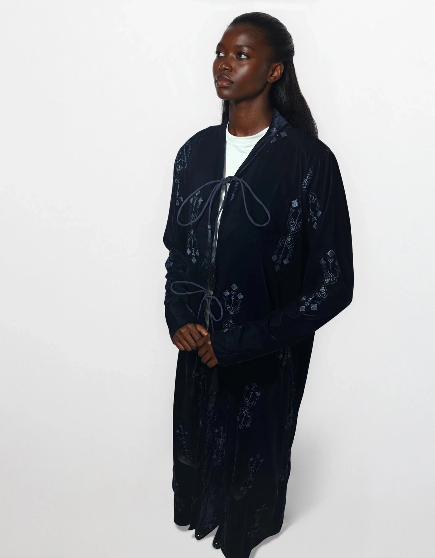 Sadu velvet abaya